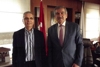 MHP’li adaydan CHP’li başkana ziyaret