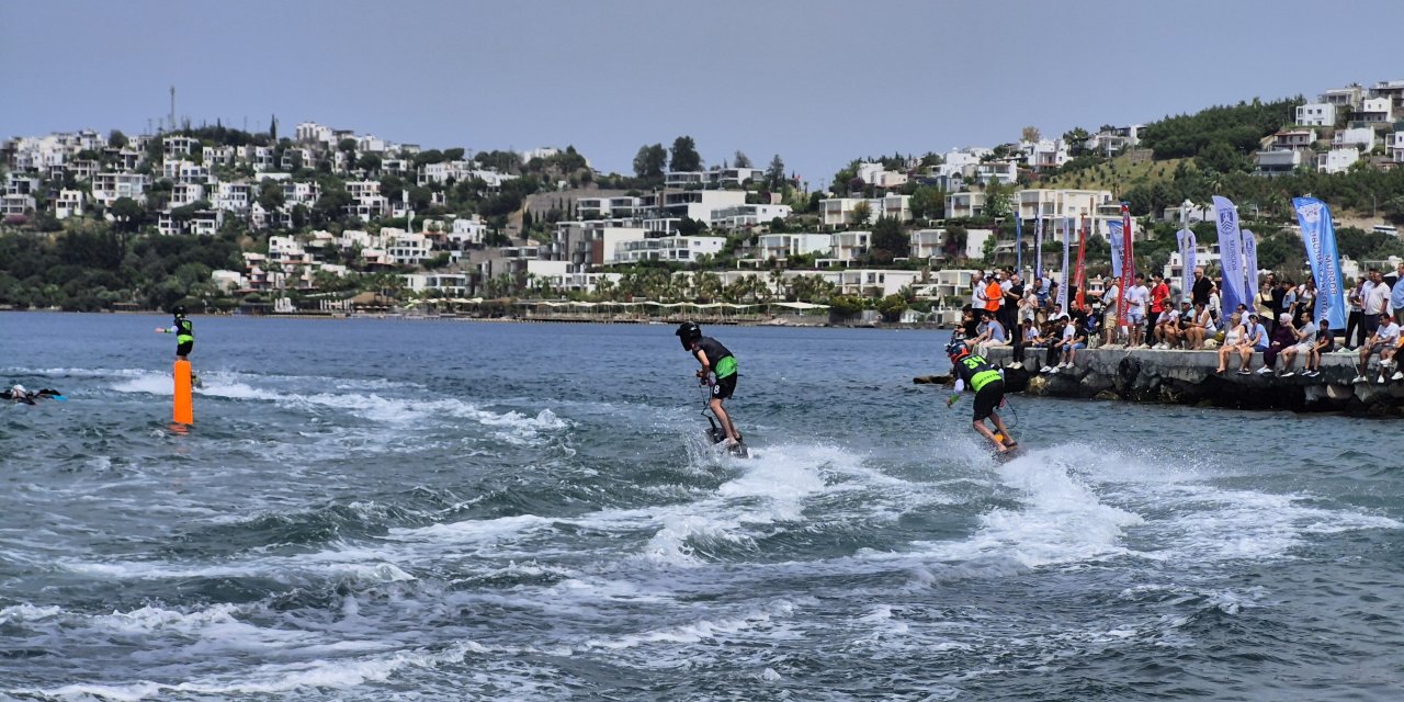 Su Jeti, Flyboard ve MotoSurf Türkiye Şampiyonası, Bodrum'da başladı