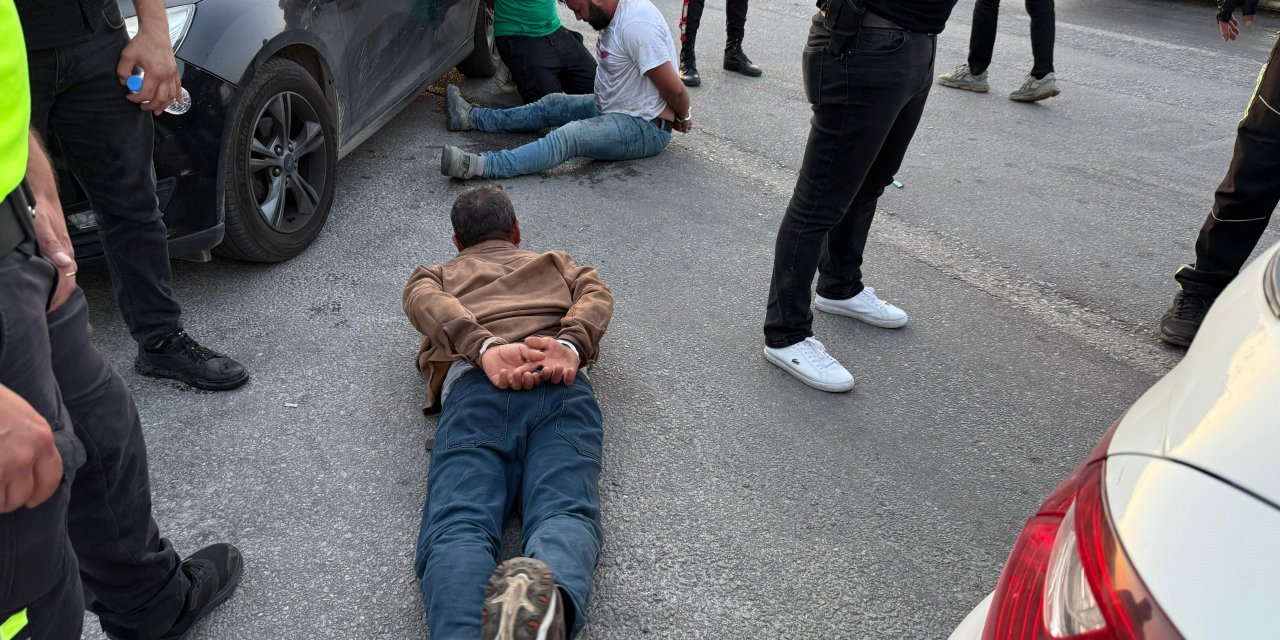 BODRUM'DA MAKAS ATAN ALKOLLÜ SÜRÜCÜ ORTALIĞI KARIŞTIRDI