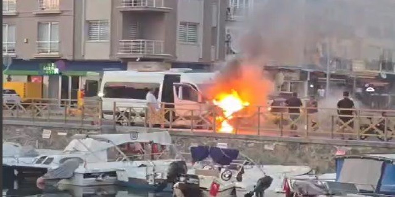 MARMARİS’TE MİNİBÜS YANDI, CAN KAYBI VE YARALI YOK