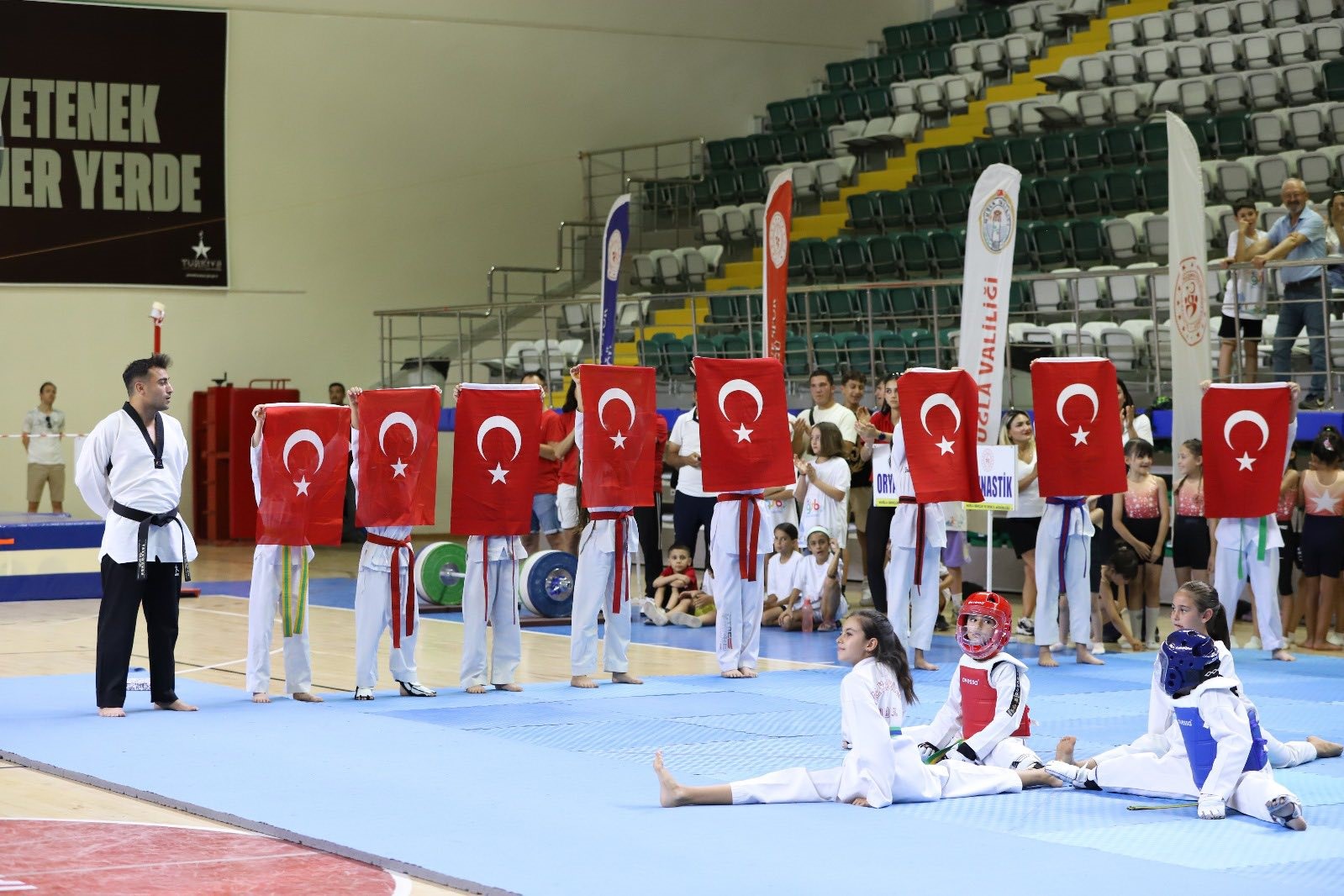 Gençler İçin Spor Dolu Yaz Başladı: GSB Yaz Okulları Kapılarını Açtı
