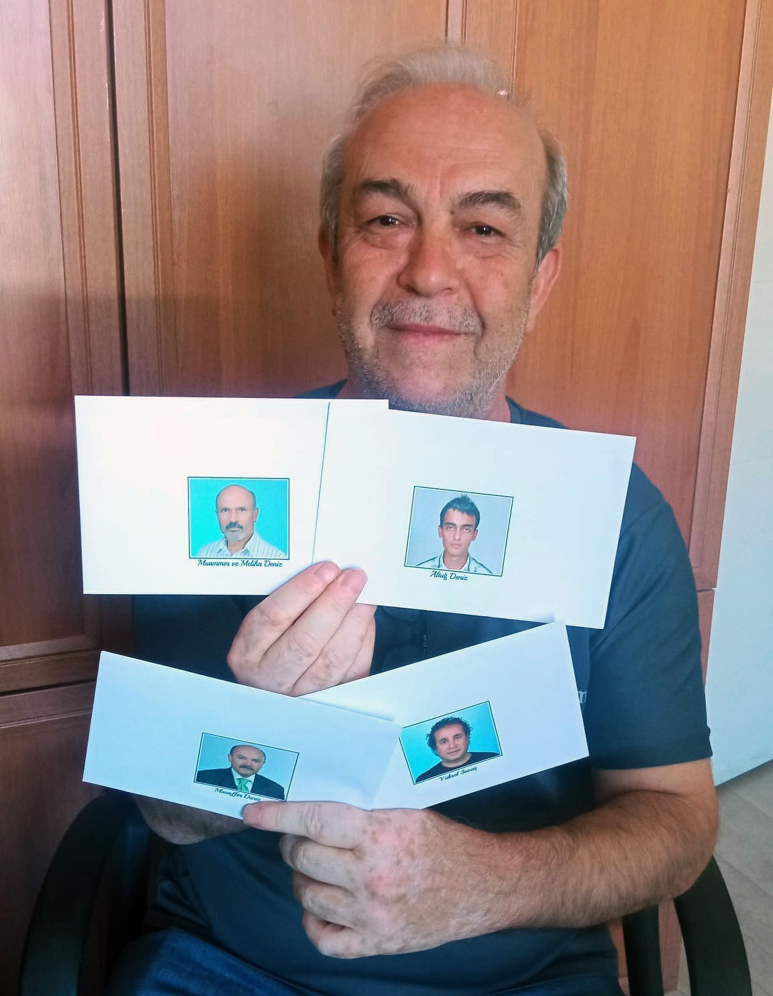 35 Yıllık Arşivini Kızının Düğünü İçin Açtı