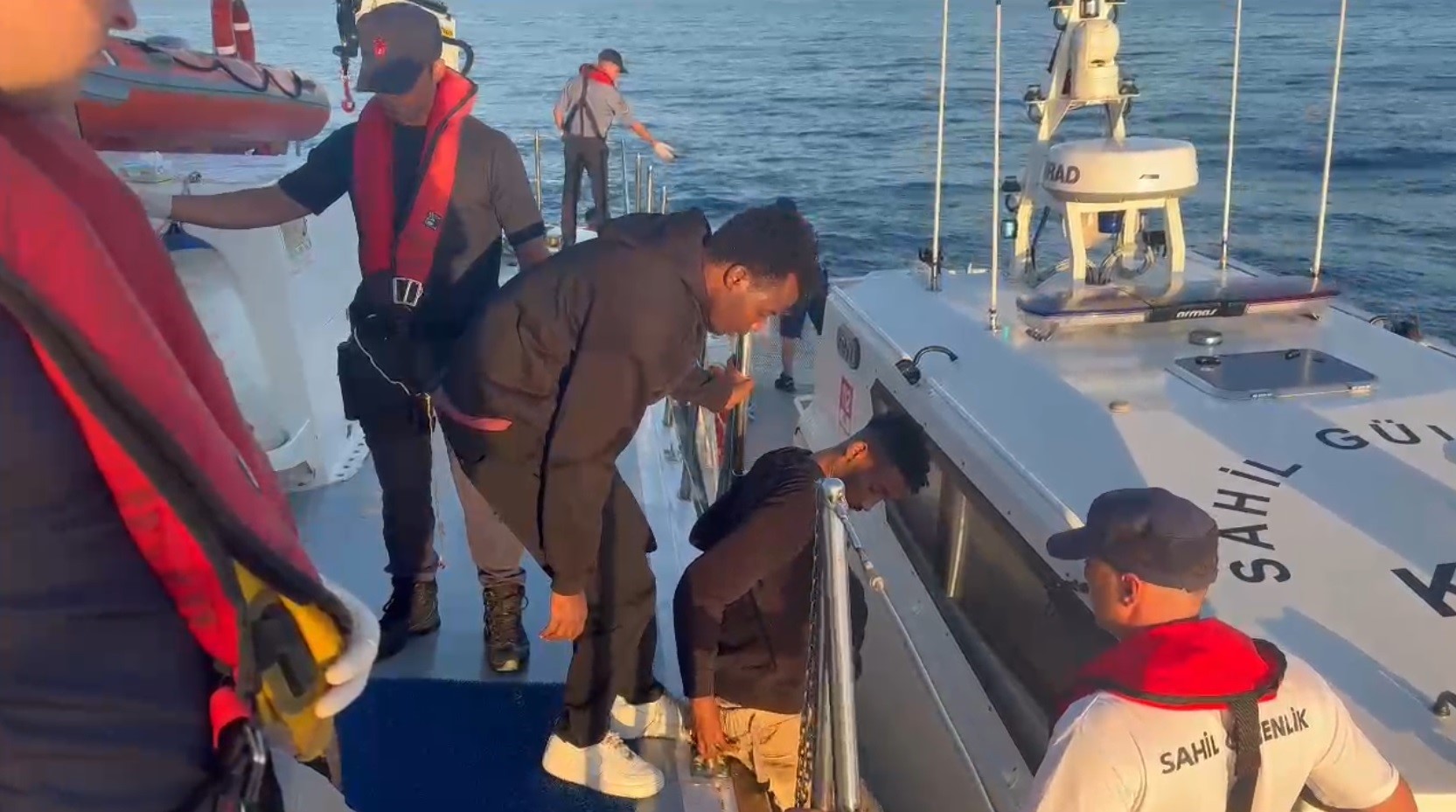 Bodrum Açıklarında Göçmen Operasyonu: 19 Kişi Yakalandı