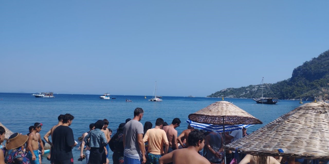DENİZDE BOĞULAN GENÇ HAYATINI KAYBETTİ