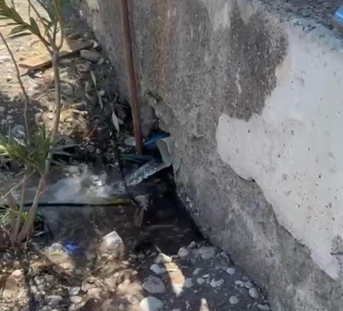 Marmaris'te otelin havuz suyu halk plajına aktı