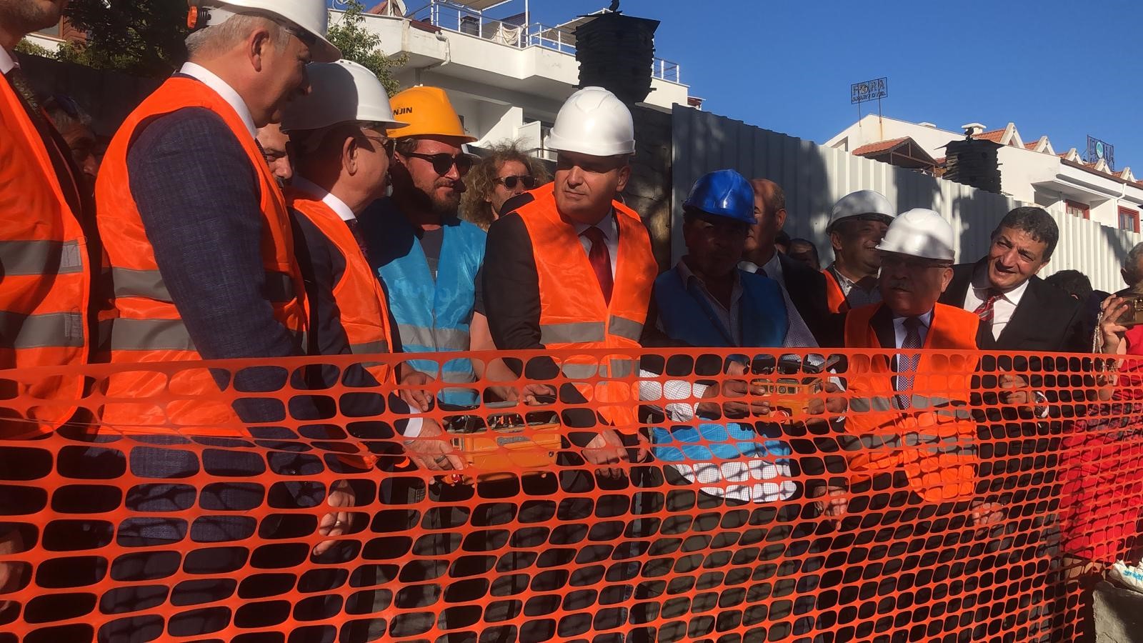 Muğla Valisi Akbıyık, Datça'daki hayırsever okulunun temelini attı