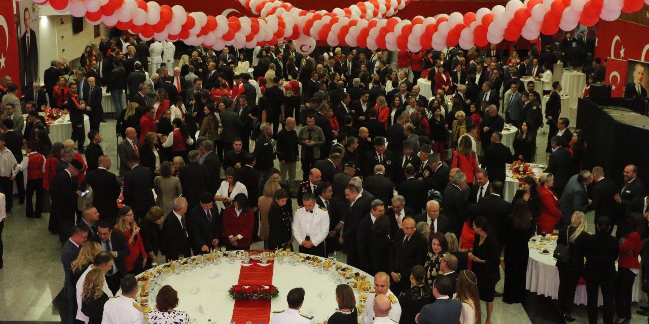 MUĞLA'DA 29 EKİM CUMHURİYET BAYRAMI RESEPSİYONU DÜZENLENDİ