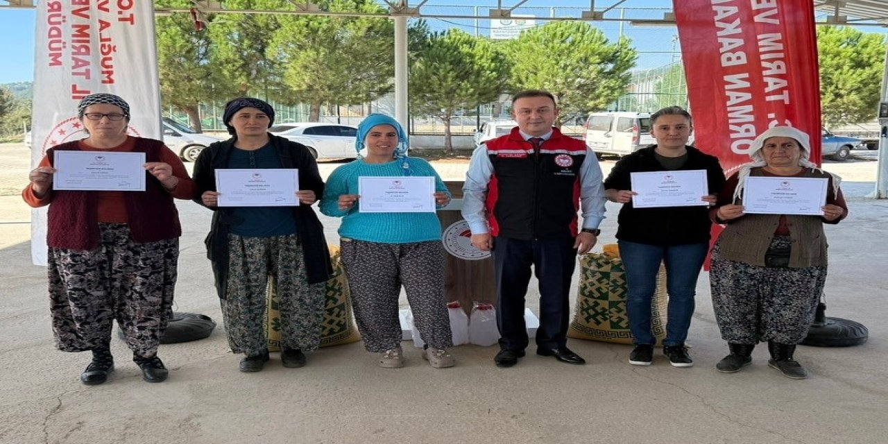 Menteşe'de üreticilere yönelik "Süt hijyeni" eğitimi tamamlandı
