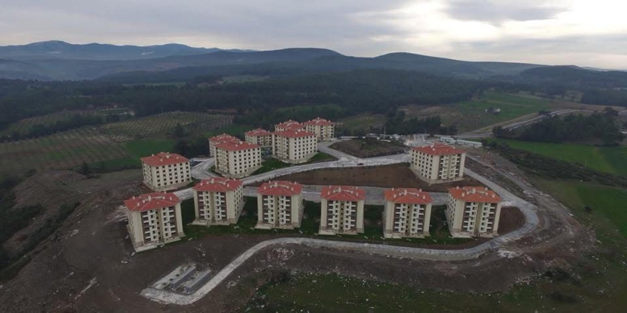 YATAĞAN İYİ PARTİ’DEN MADENLER TOKİ’YE KESİLEN 5 MİLYONLUK CEZAYA TEPKİ