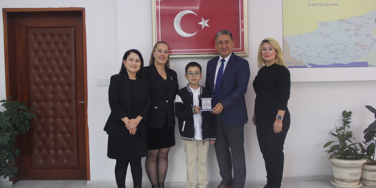 Muğla'da Atatürk sevgisi şiirle taçlandı