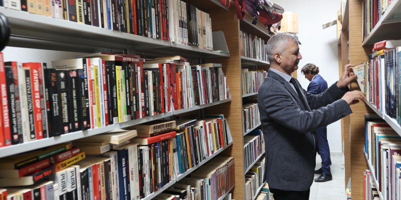 Muğla Büyükşehir’in kitap kampanyasına yoğun ilgi