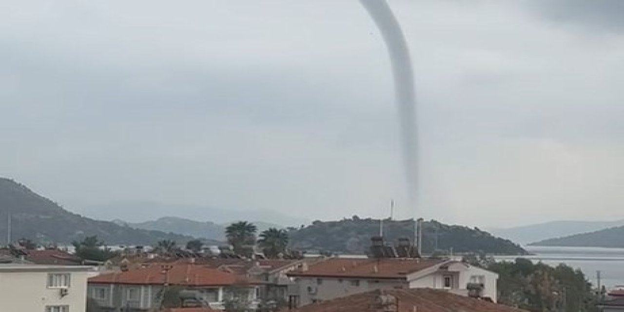 MARMARİS'TE OLUŞAN HORTUM KAMERAYA YANSIDI