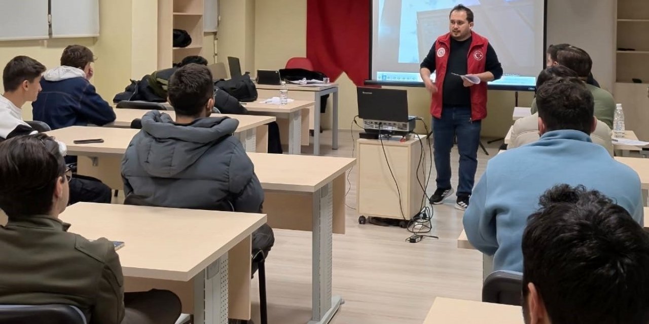 Gençlik ve Spor Bakanlığı'nın gençlik projeleri Menteşe’de öğrencilere anlatıldı