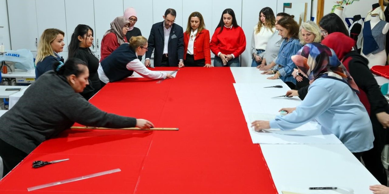 Muğla Olgunlaşma Enstitüsü’nde Bayrak Dikim Kursu tamamlandı