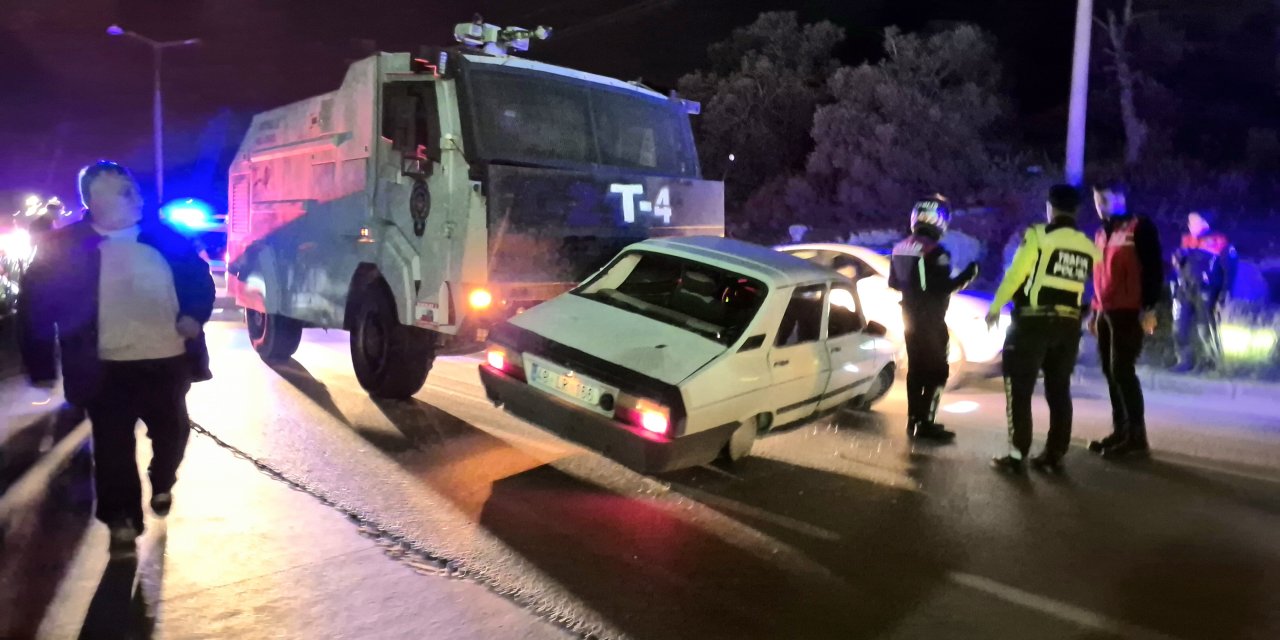 Bodrum'da TOMA, otomobile çarptı