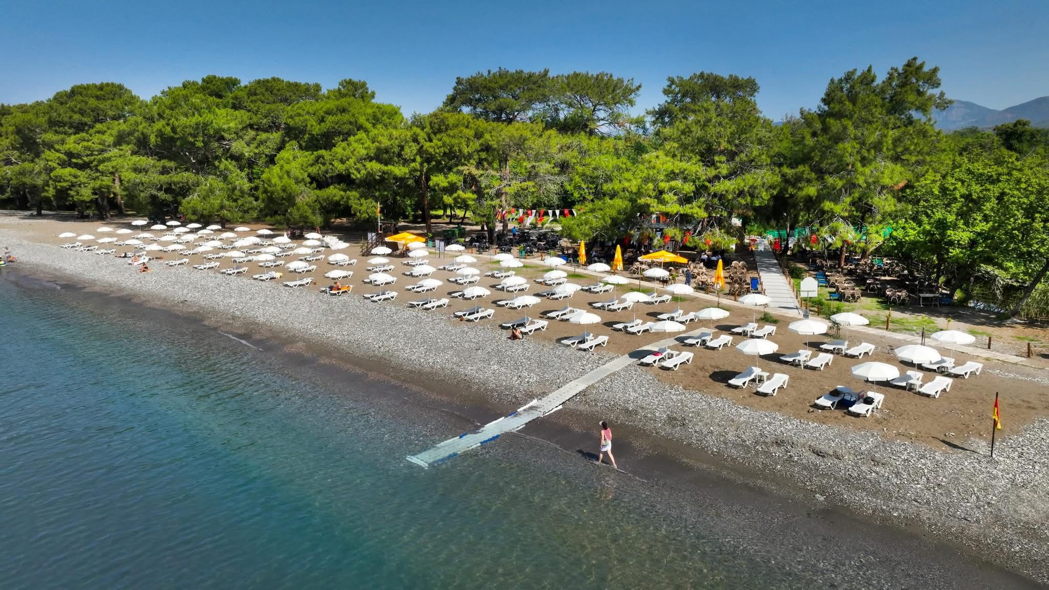 Fethiye’de Akmaz Halk Plajı 2026 Sezonuna Hazır