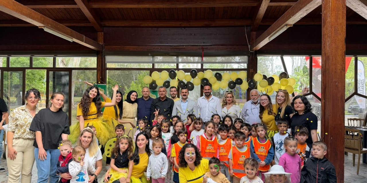 Mustafa Naci Yenal’dan dikkat çeken mesaj: “Doğa arılarla nefes alıyor”