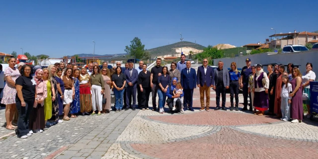 YATAĞAN HALK EĞİTİMİ MERKEZİ’NDEN RENKLİ YILSONU SERGİSİ