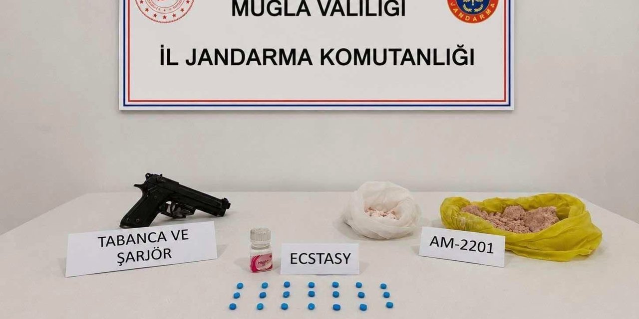 UYUŞTURUCU OPERASYONLARINDA 3 TUTUKLAMA