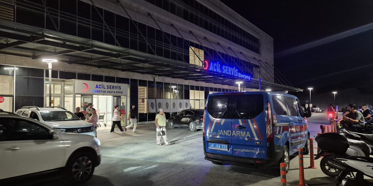 BODRUM'DA HAVUZ KİMYASALINDAN SIZINTI: 15 KİŞİ HASTANEYE KALDIRILDI