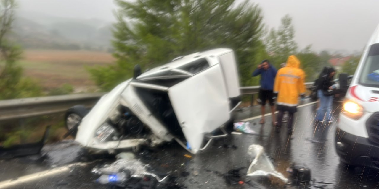 Muğla ‘da İki Araç Çarpıştı: 1 Ölü, 1 Yaralı