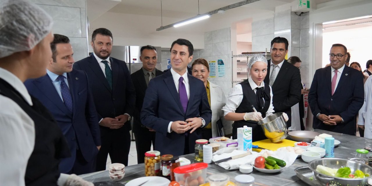 Milli Eğitim Bakan Yardımcısı Macit, Muğla Atatürk MTAL'de incelemelerde bulundu