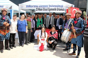 Gençler kültürüne sahip çıkıyor