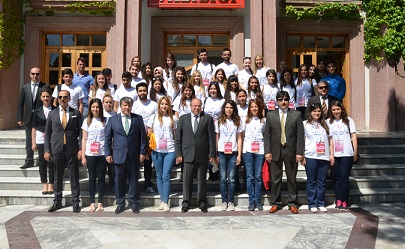 Vali Çiçek, gençleri kabul etti