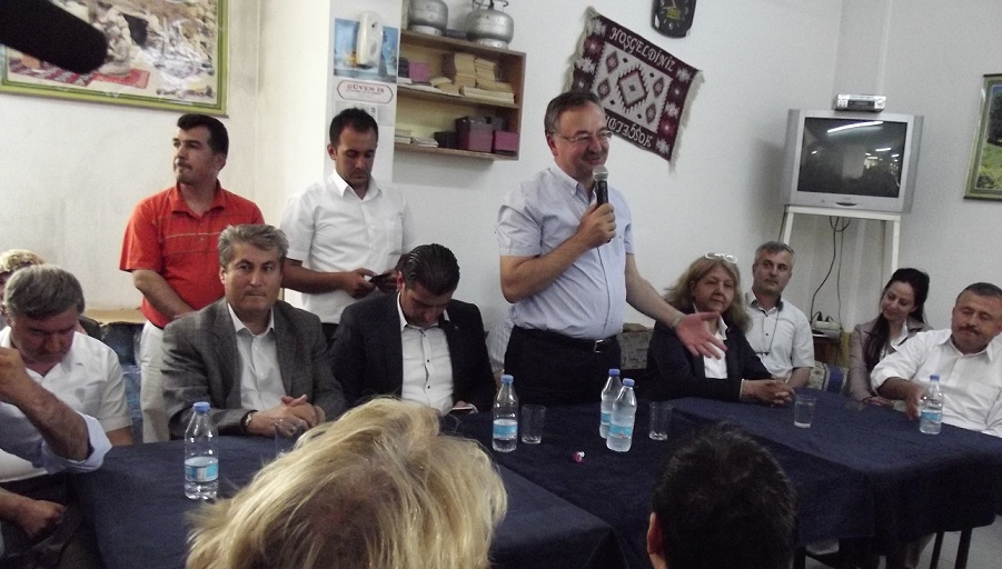 Kayabaş: En az 3 vekil ve Bakanlık