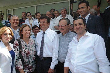 Zeybekci: Derviş, IMF’nin tahsilatçısı, memurudur