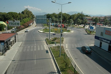 Dalaman Havalimanı yolu yeniden asfaltlanıyor