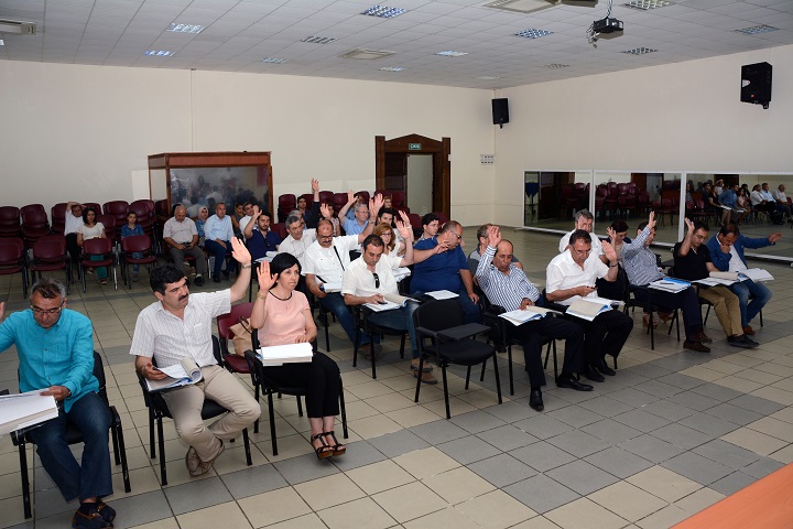 Menteşe Meclisi tatil yapmayacak