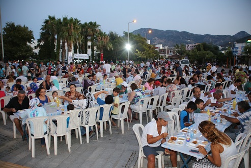 İftar programları Yalıkavak’da sürdü