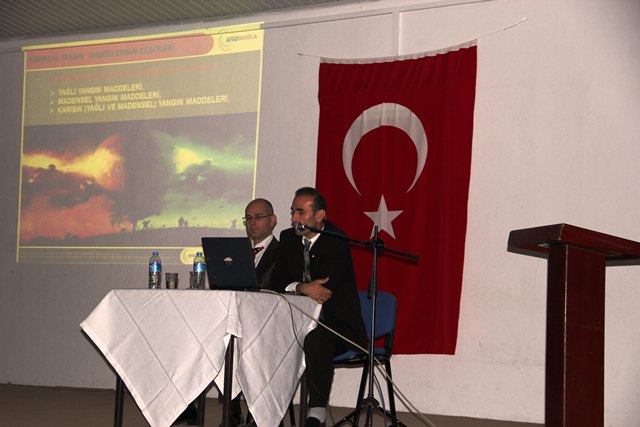 Milli Eğitim yöneticilerine seminer