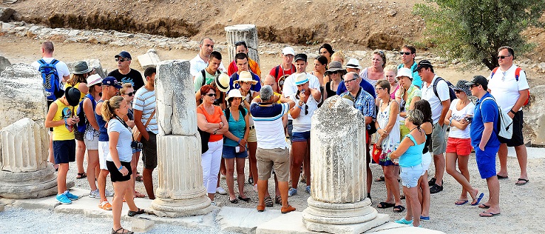 Turizmi önlemler kurtardı