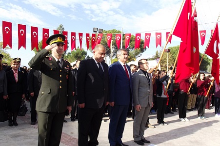 Yatağan, Ata’sını andı