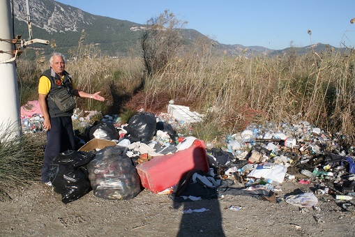 Türkiye’nin sörf merkezi çöplük oldu