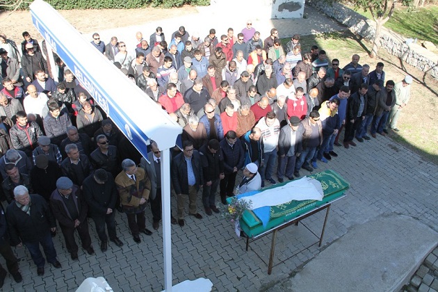 15 gün önce evlenmişti, kazada öldü