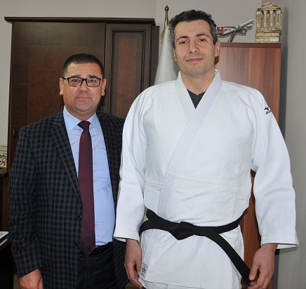 Başkana şampiyonluk sözü verdi