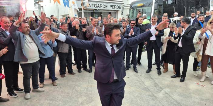 GÖREVİ GÖZYAŞLARIYLA DEVRALDI