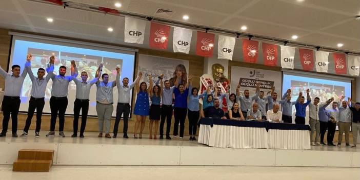 CHP Menteşe Gençlik Kolları’ndan Toplu İstifa Kararı